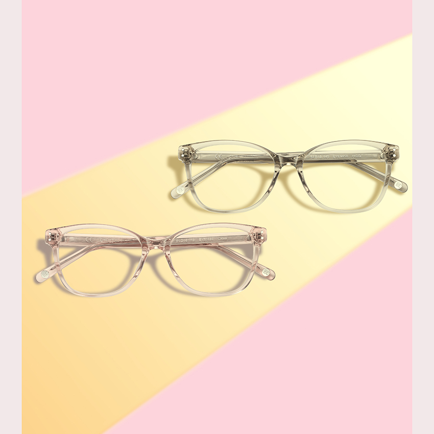 First-time reading glasses selection advice for women over 40s